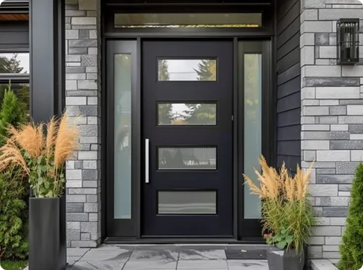 Strakke zwarte buitendeur met modern design en matte afwerking